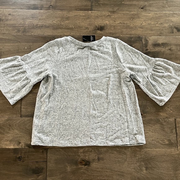 Torrid Gray Ladder Sleeve Pullover - Picture 4 of 7